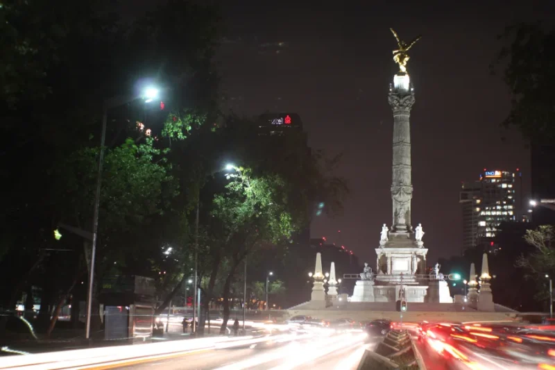 Monumento del Ángel de la Independencia en Paseo de la Reforma