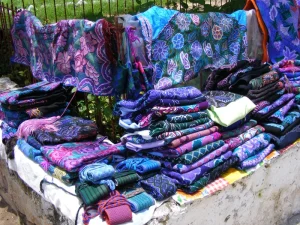 Bordados indígenas mexicanos de colores