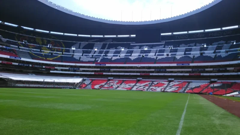 Cancha y tribunas del Estadio Azteca