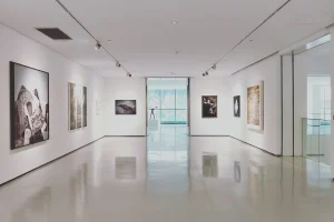 Sala de museo como imagen contextual para nota cultural