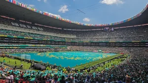 Estadio lleno durante una ceremonia deportiva