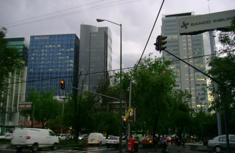 Lluvia en una zona urbana de Ciudad de Mexico