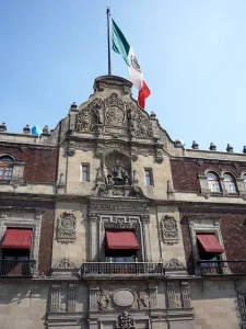 Palacio Nacional de Mexico como referencia a la agenda politica nacional