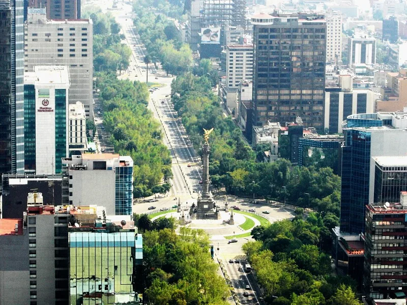 Paseo de la Reforma en la Ciudad de México
