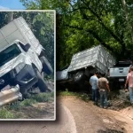 Vehículos involucrados en accidente en la bajada de Copoya, Tuxtla Gutiérrez