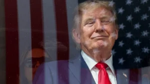Donald Trump durante una intervención pública