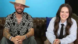 Jesse Huerta y Joy Huerta durante una entrevista