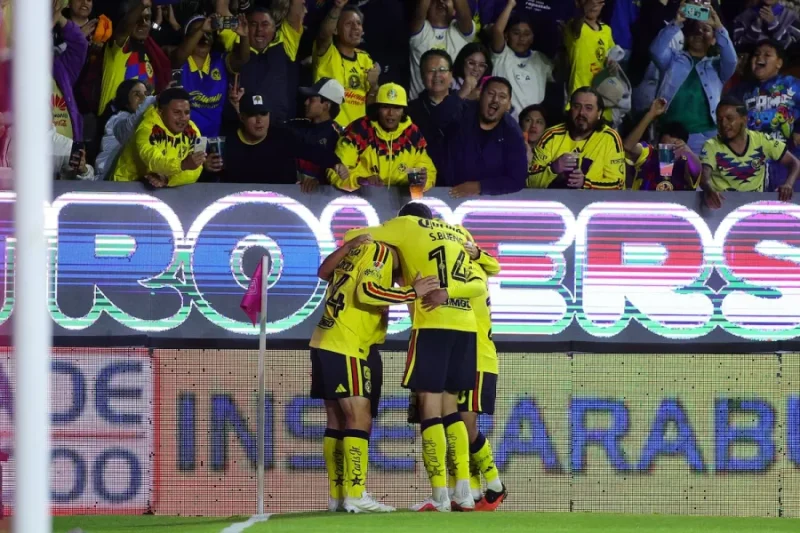 América celebra un gol durante la jornada 12 de la Liga MX