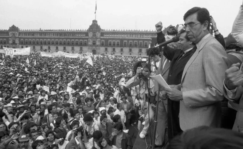 Cuauhtémoc Cárdenas durante su trayectoria política