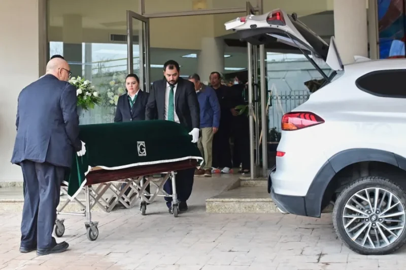 Funeral de la subdirectora asesinada tras el ataque en una secundaria de Torreon