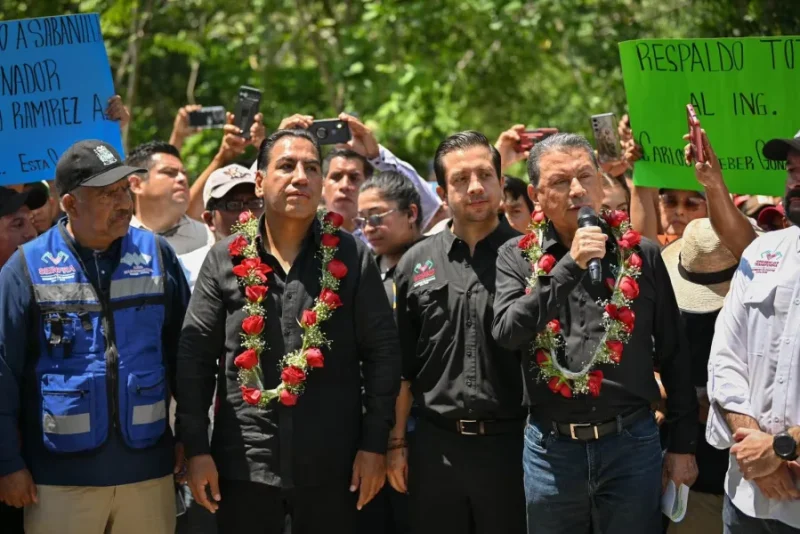 Gira por planteles educativos del norte de Chiapas